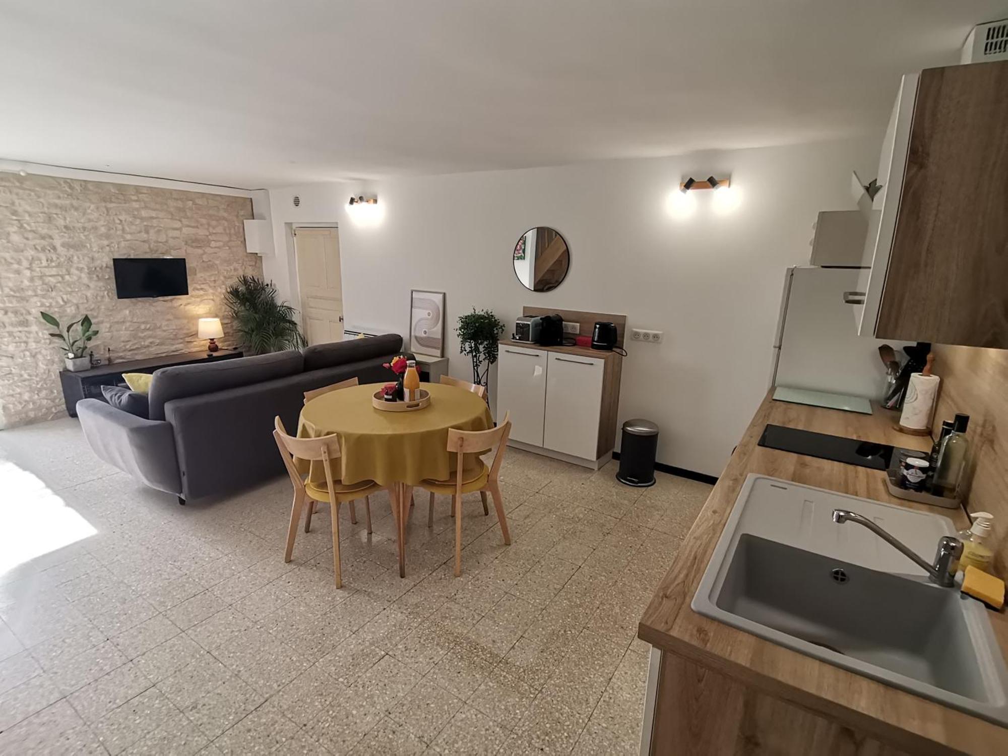 Gite En Provence "Rose" Modene Εξωτερικό φωτογραφία
